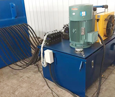Profile-bending-machine-1